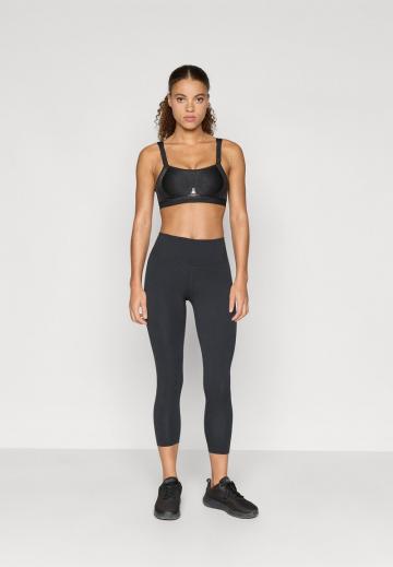 Спортивный бюстгальтер