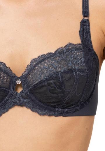 Бюстгальтер