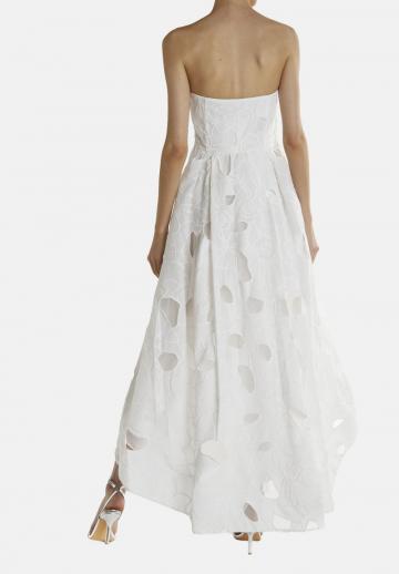 Платье без бретелек