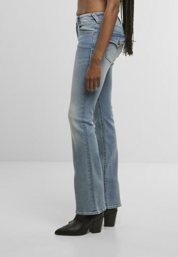 Клешеные брюки