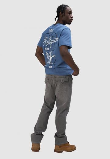 Прямые джинсы