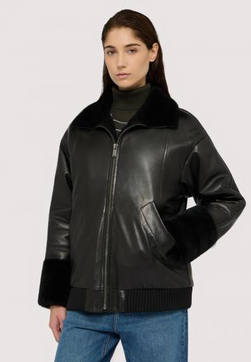 Кожаная куртка
