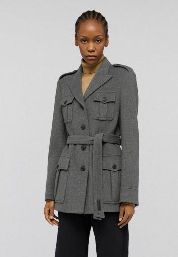 Короткое пальто