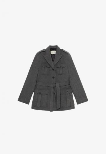 Короткое пальто