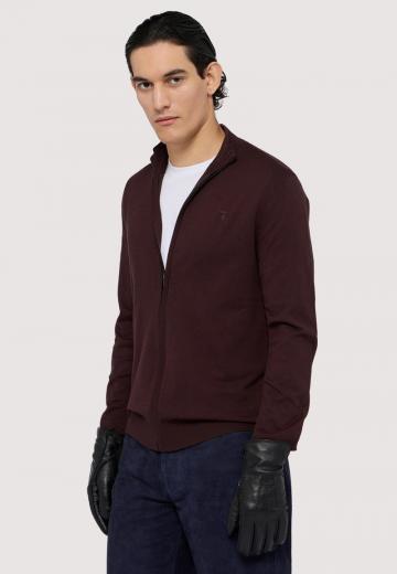 Вязаная кофта