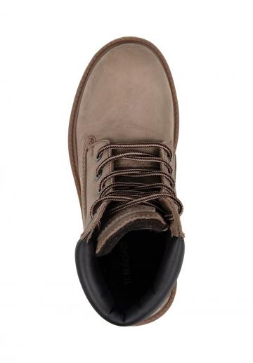 Зимние ботинки