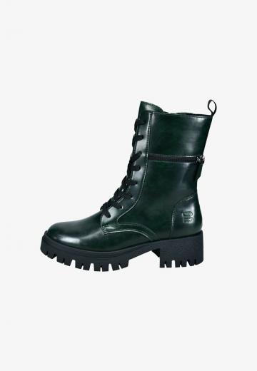 Ботинки на шнуровке