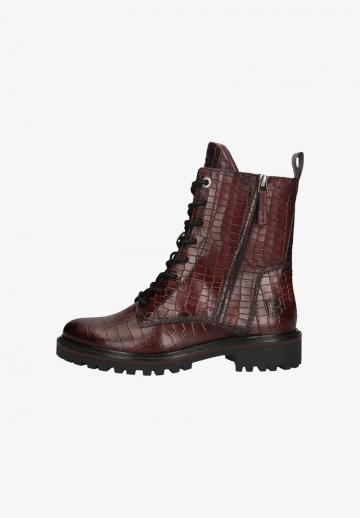 Ботинки на шнуровке