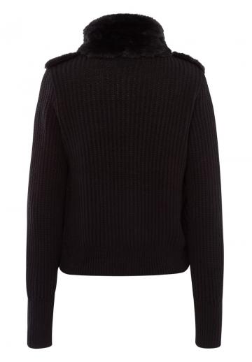 Вязаная кофта