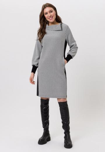 Вязаное платье