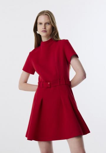 Короткое платье