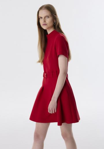 Короткое платье