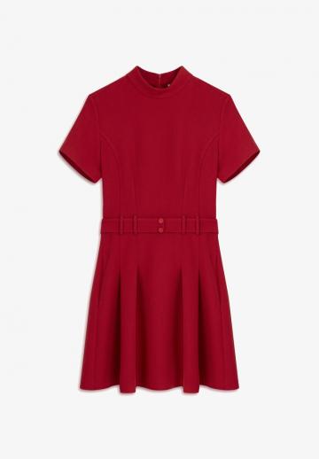 Короткое платье