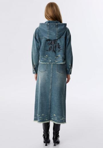 Джинсовая жилетка