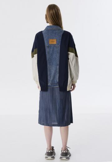 Джинсовая куртка