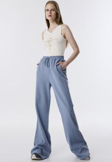 Спортивные штаны