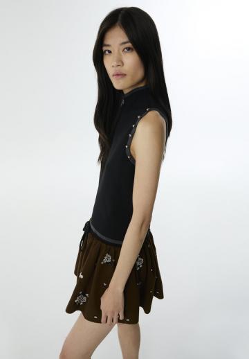 Пуловер без рукавов