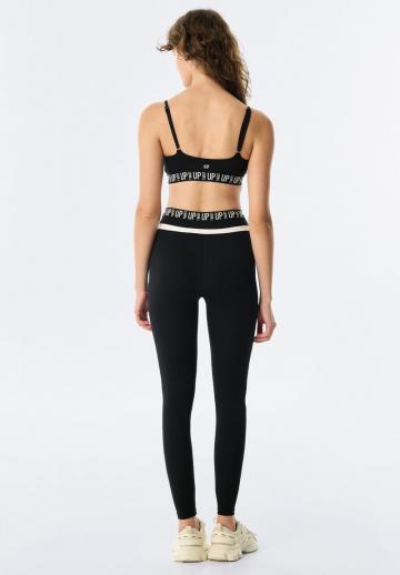 Топ на бретельках