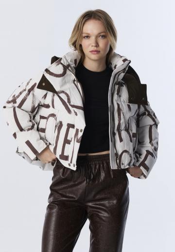 Зимняя куртка