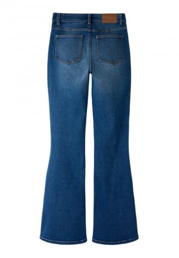 Клешеные джинсы