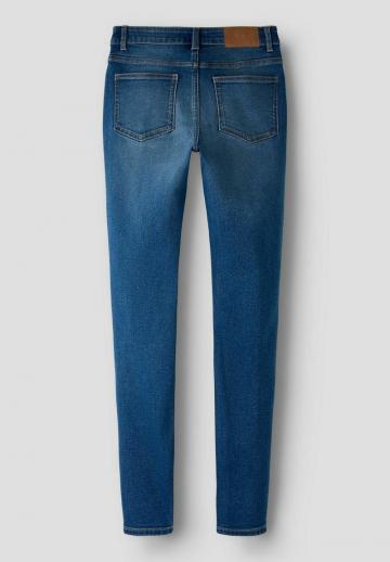 Узкие джинсы