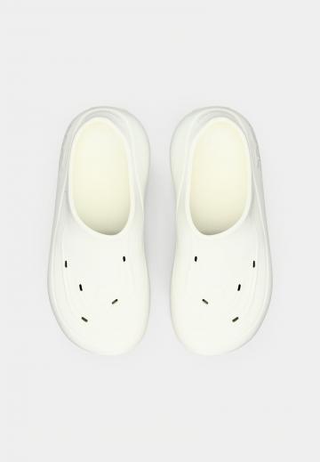 Спортивные сандалии