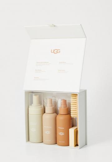 Гандбольные кроссовки