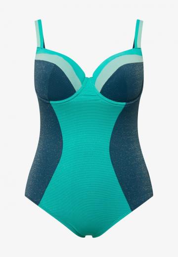 Слитный купальник