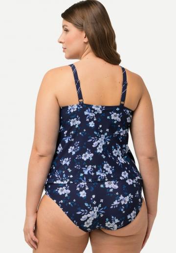 Слитный купальник