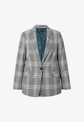 Короткое пальто