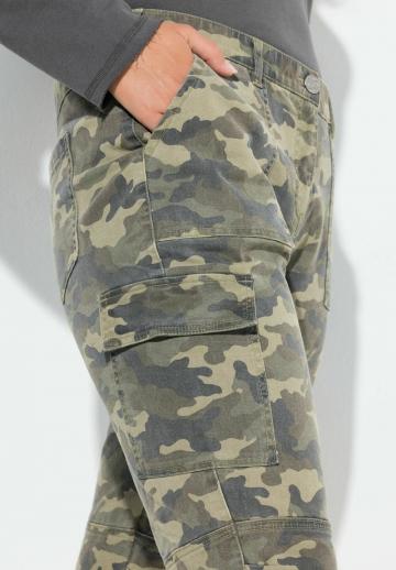 Короткие джинсы