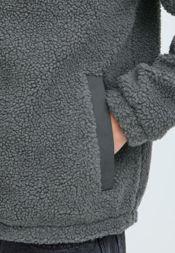 Флисовая куртка