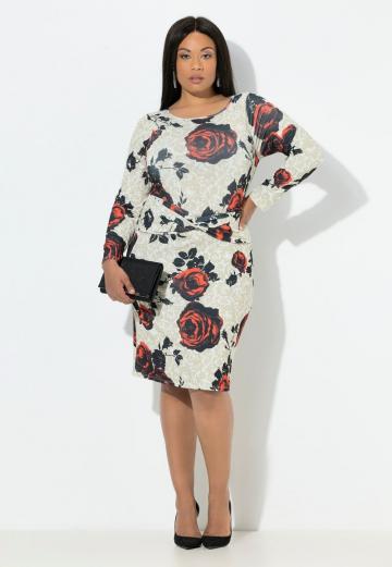 Платье футляр