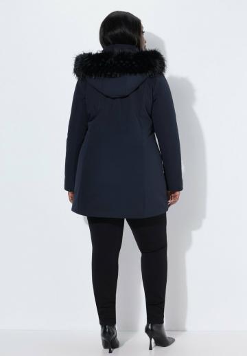 Короткое пальто