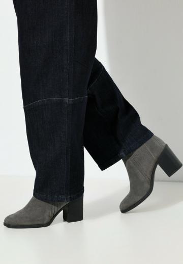 Свободные джинсы