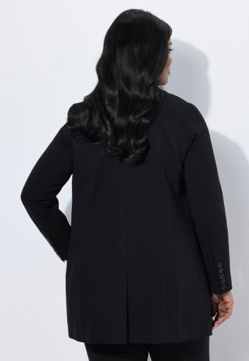 Короткое пальто