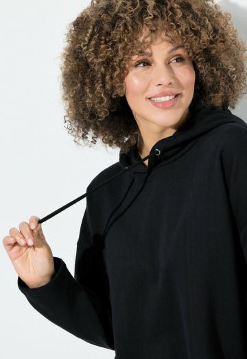 Пуловер с капюшоном