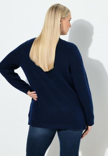 Длинный пуловер