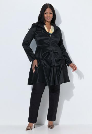 Короткое пальто