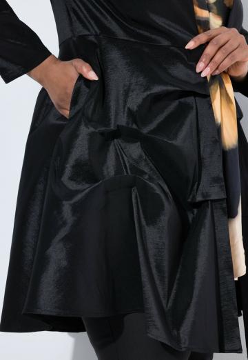 Короткое пальто