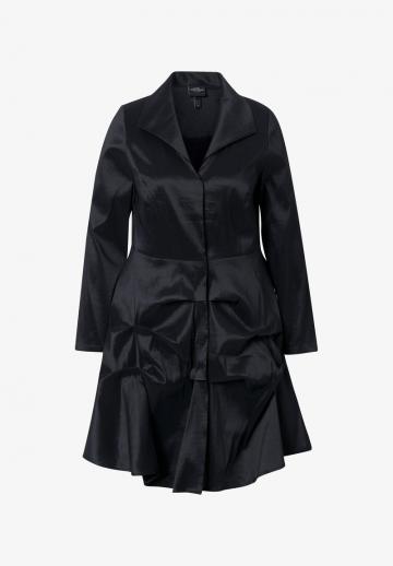 Короткое пальто