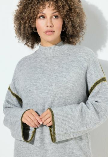 Длинный пуловер