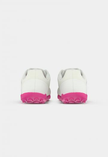 Футбольные бутсы