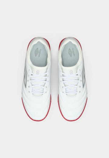 Футбольные бутсы