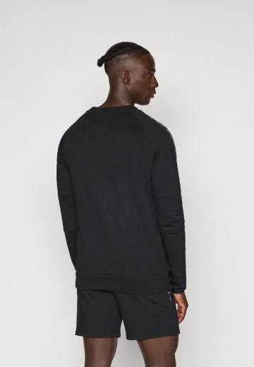 Спортивная кофта