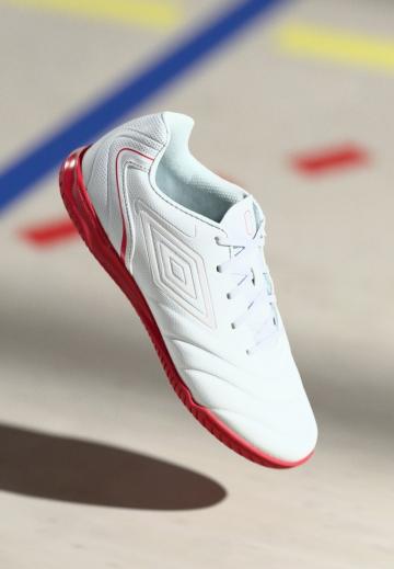 Футбольные бутсы