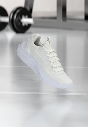 Тренировочные кроссовки