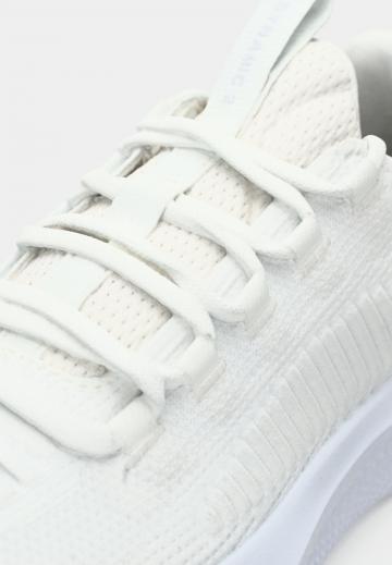 Тренировочные кроссовки