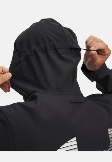 Спортивная куртка