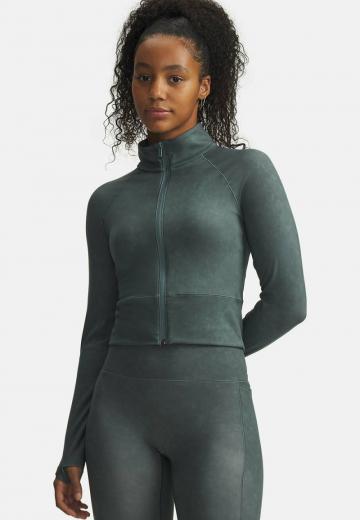 Спортивная куртка